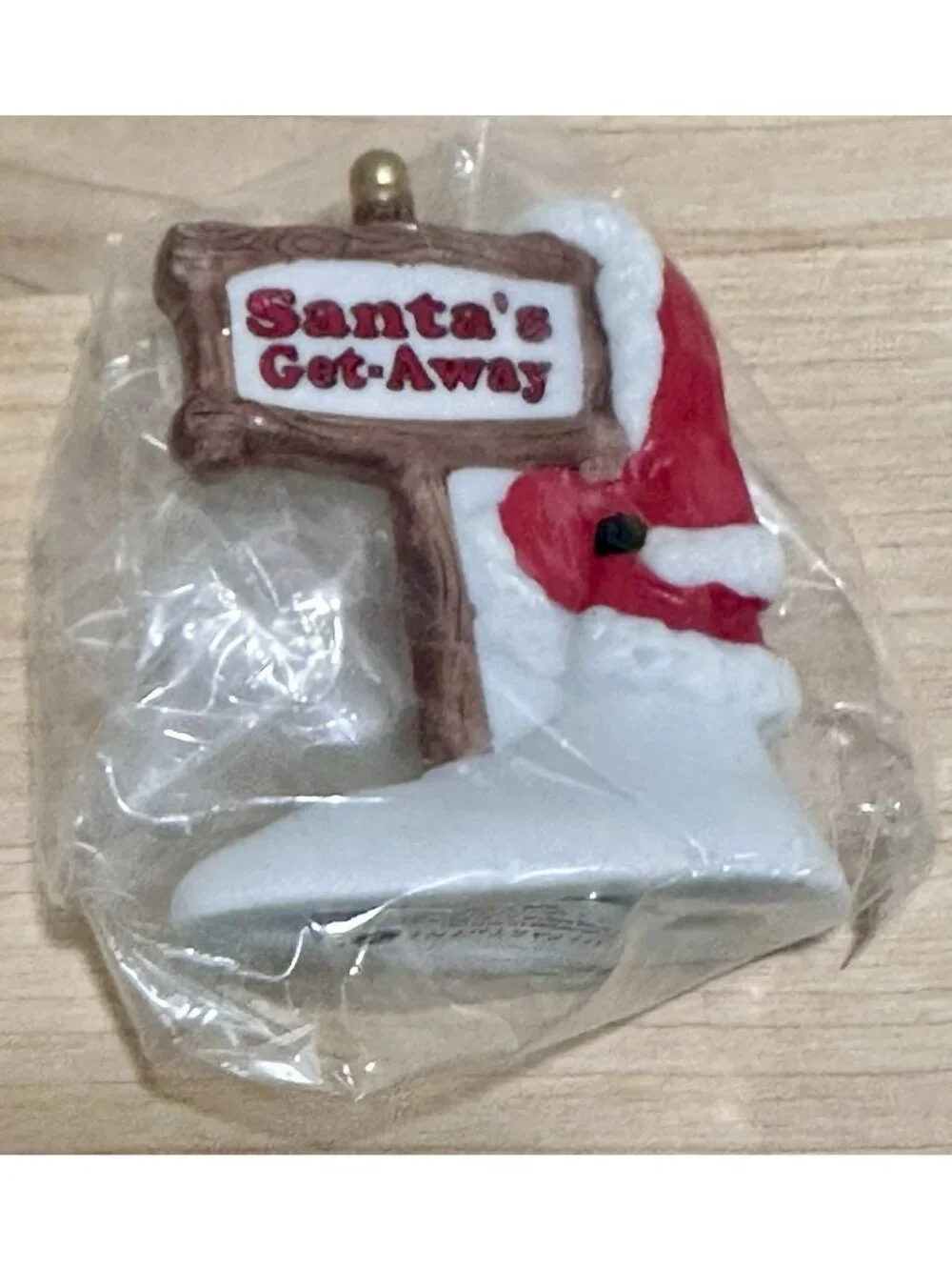 Dept 56 Santa's Get Away North Pole Christmas Village Mint in Box w/ Accessories
